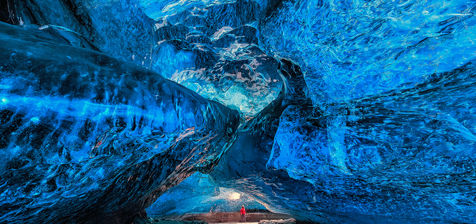 4 Day Winter Photo Tour Vatnajokull, Northern Lights and Ice Cave