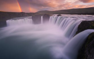 12 Day Midnight Sun Photography Workshop around Iceland