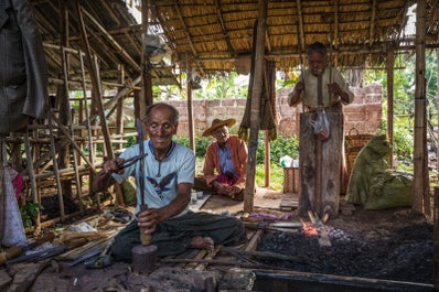 Golden Myanmar | 12 Day Travel Photography Workshop - day 5