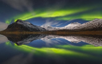 Complete Two Week Winter Photography Workshop in Iceland