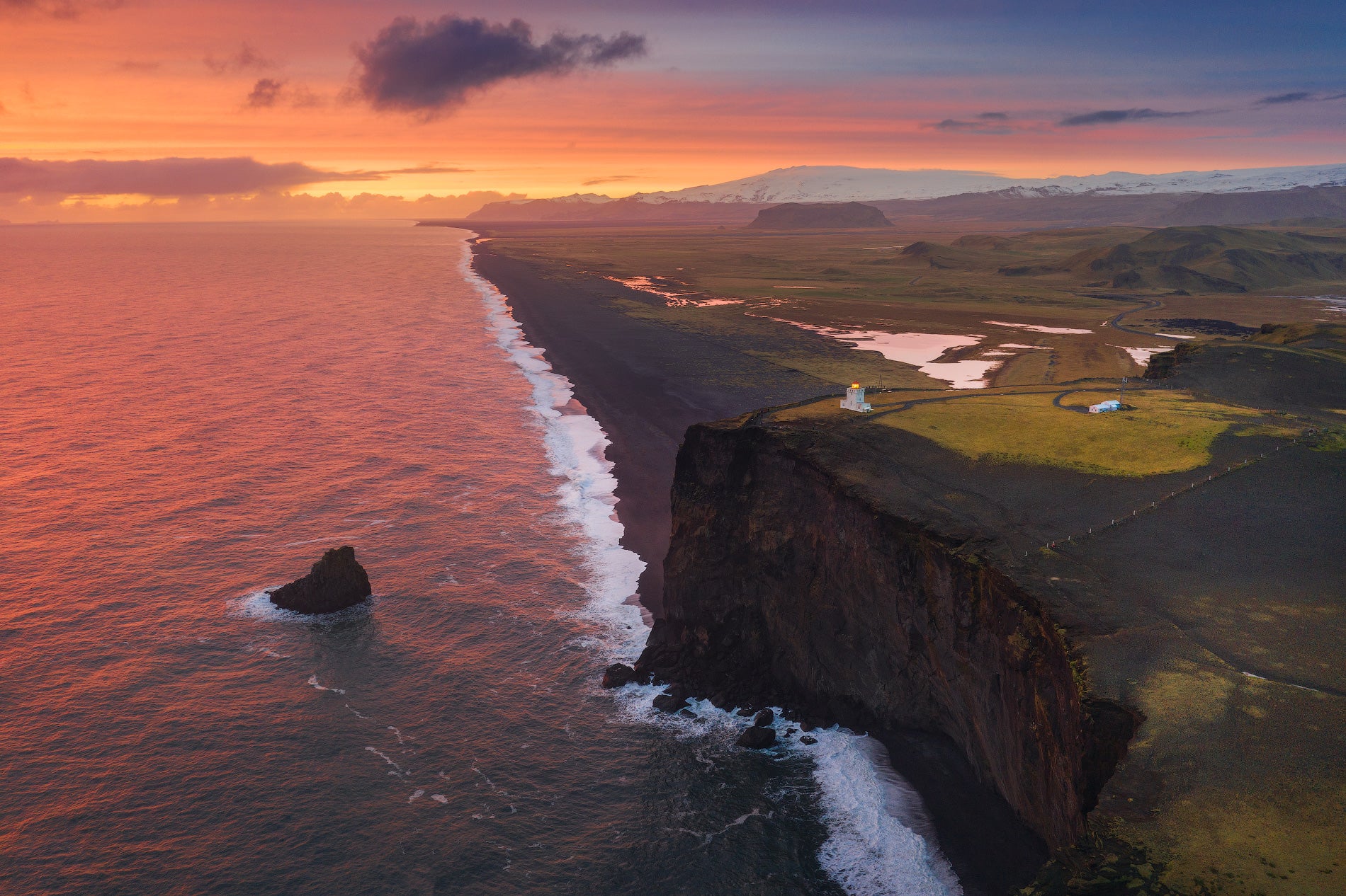 Dyrholaey - Photo by Iurie Belegurschi