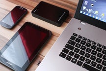 Camera & Gear Reviews