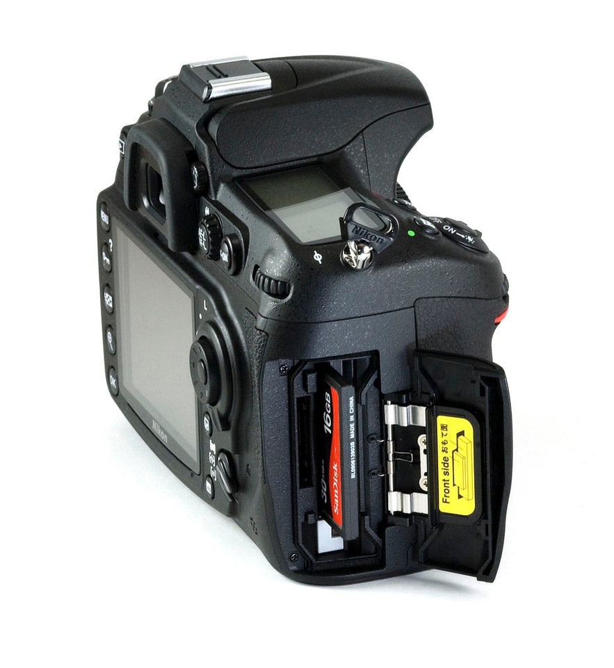 What to Do if Your Camera Gets Water Damage in Iceland What to Do if Your Camera Gets Water Damage in Iceland