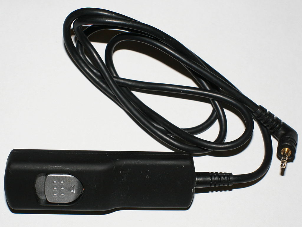 Remote shutter release cable