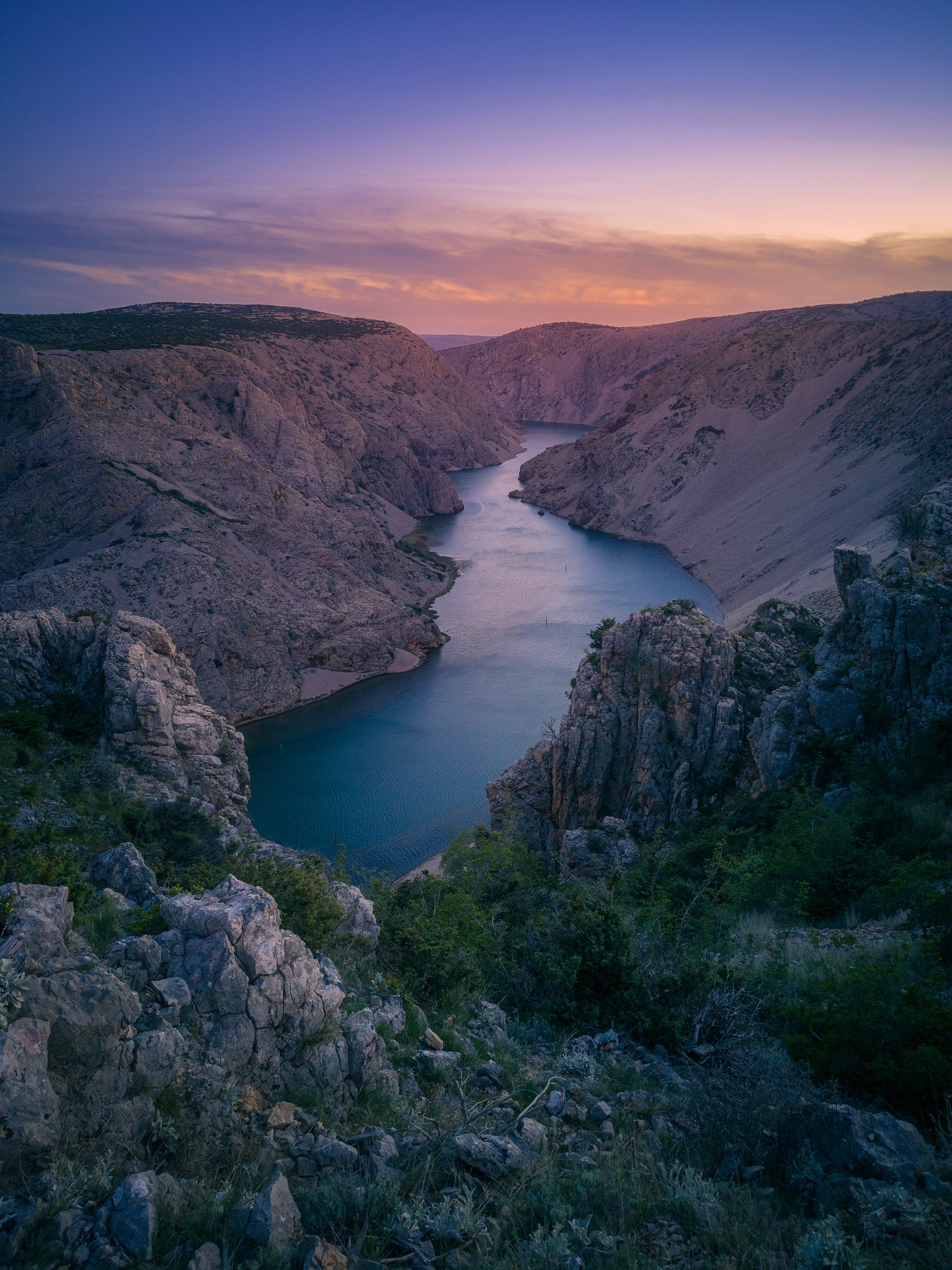 How to Use Smartphone Camera Modes for Amazing Landscape Photography