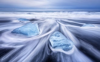 11 Day Northern Lights Photo Workshop around Iceland