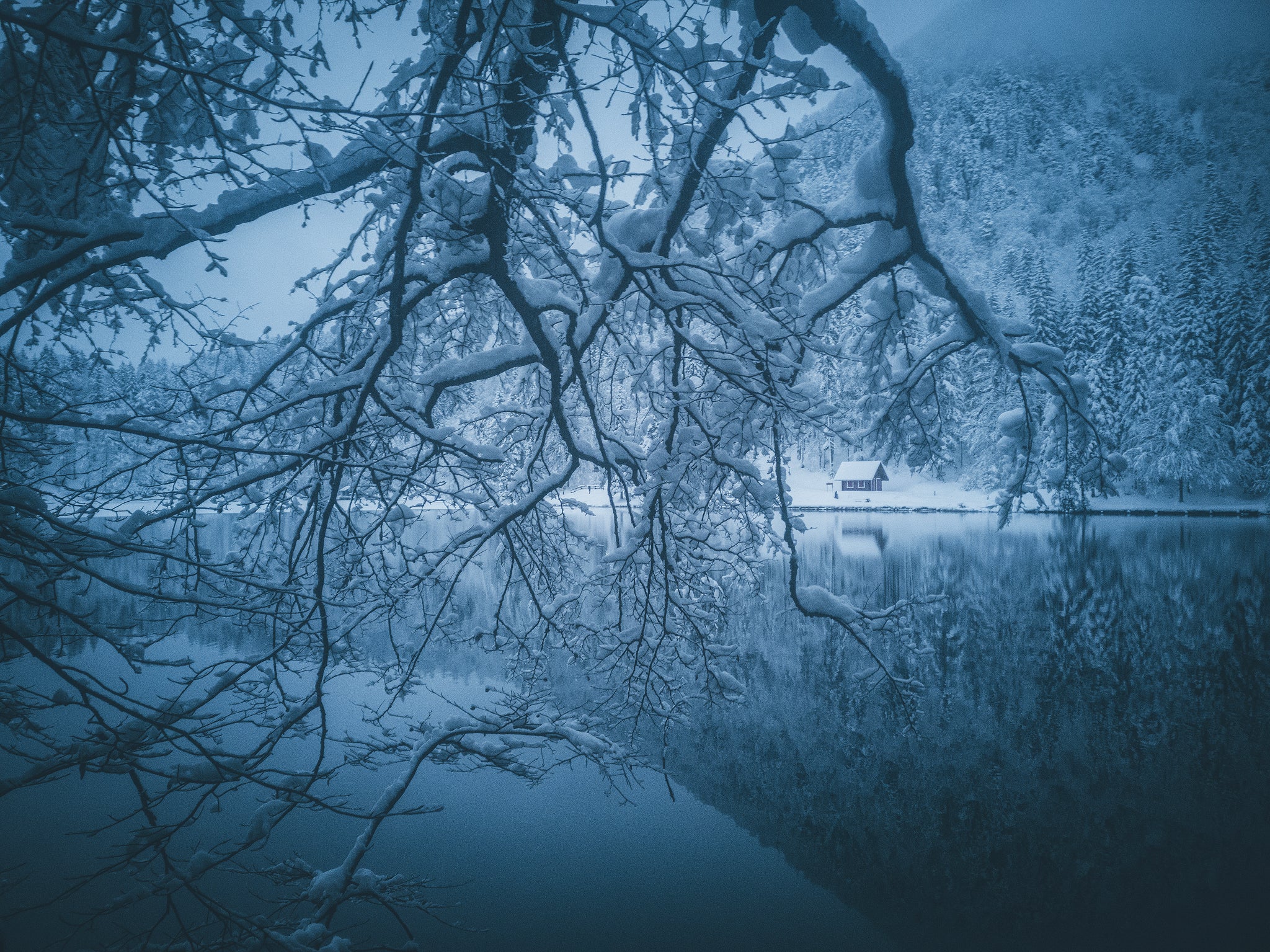 Tips and Tricks for Shooting Better Landscapes with a Smartphone