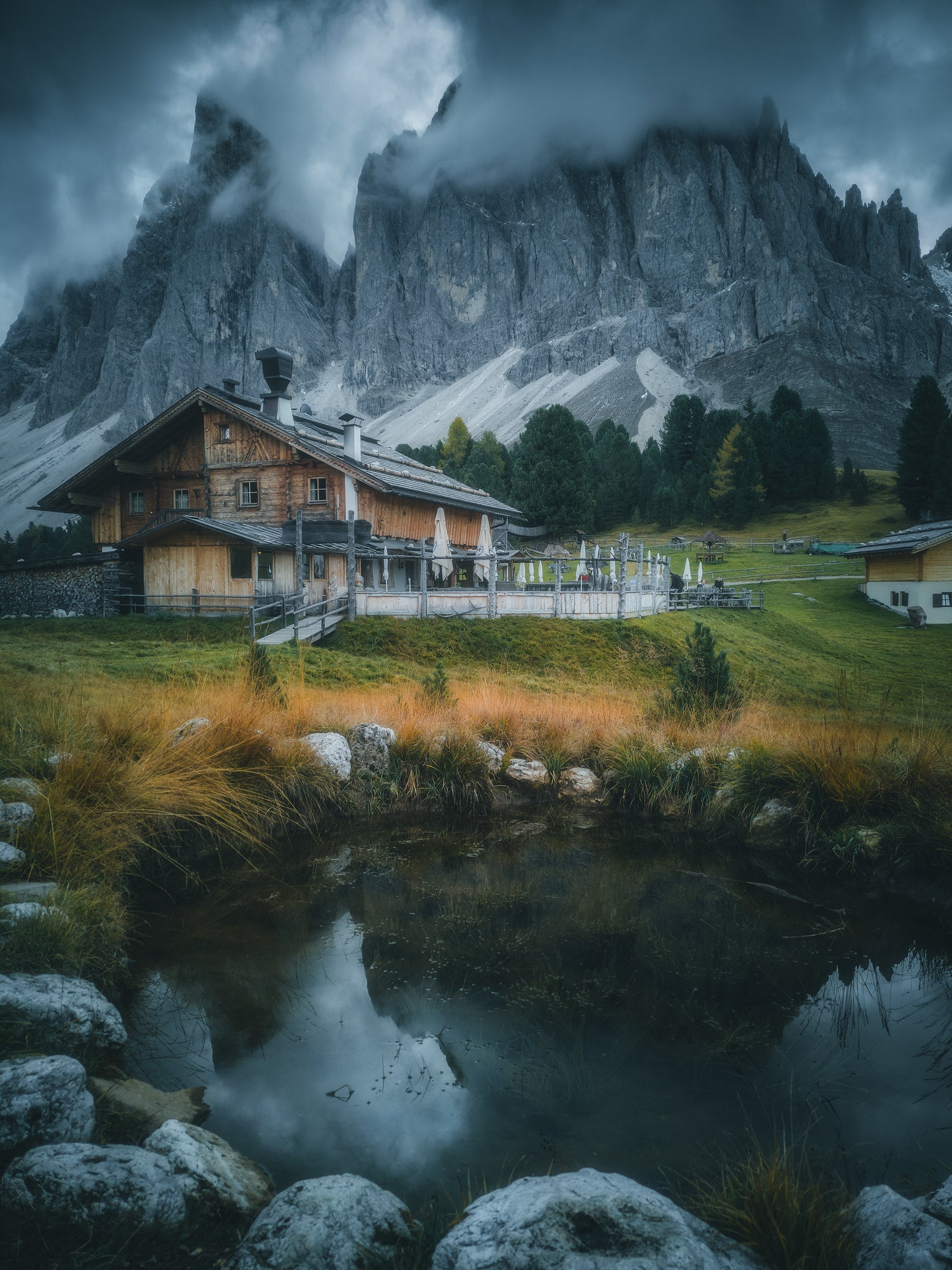 Tips and Tricks for Shooting Better Landscapes with a Smartphone