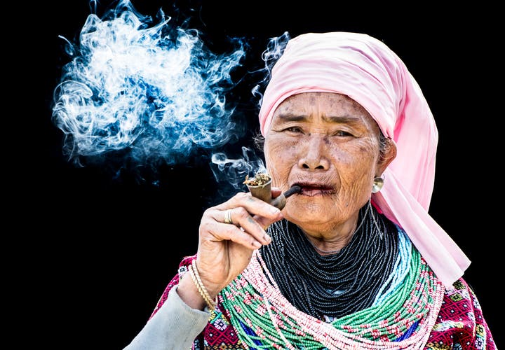 How to Create Portraits with a Black Background