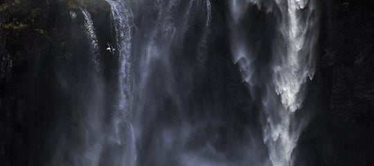 ChristianHoiberg-Faroe-Islands-Gasadalur-Storm-3.jpg