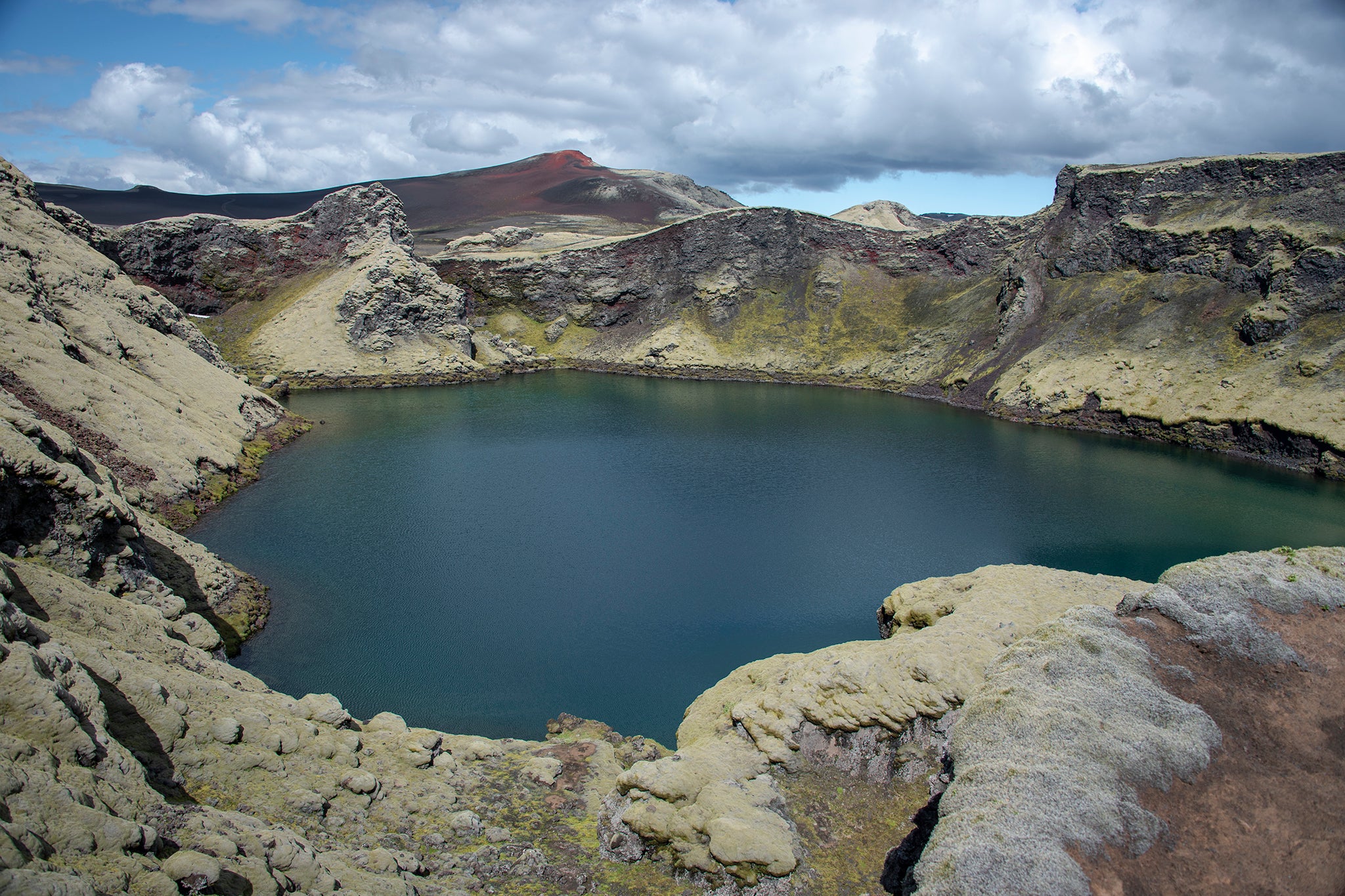 Tjarnarg&iacute;gur crater is one of the most compelling craters among the Lakag&iacute;gar craters