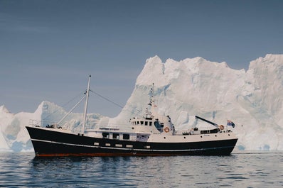 9 Day Photography Voyage to Spitsbergen in Svalbard - day 1