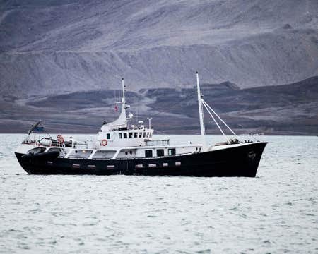 9 Day Photography Voyage to Spitsbergen in Svalbard