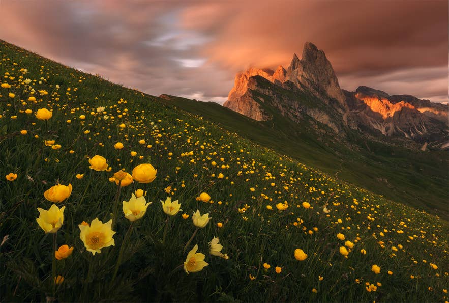 How to Use Balance for Better Compositions in Photography | Iceland ...