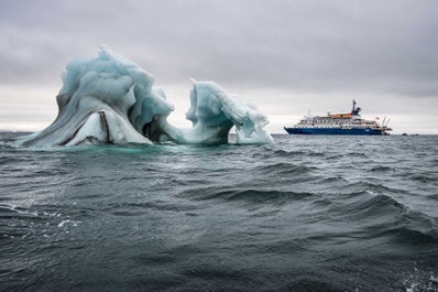 Franz Josef Land Photography Expedition - day 2