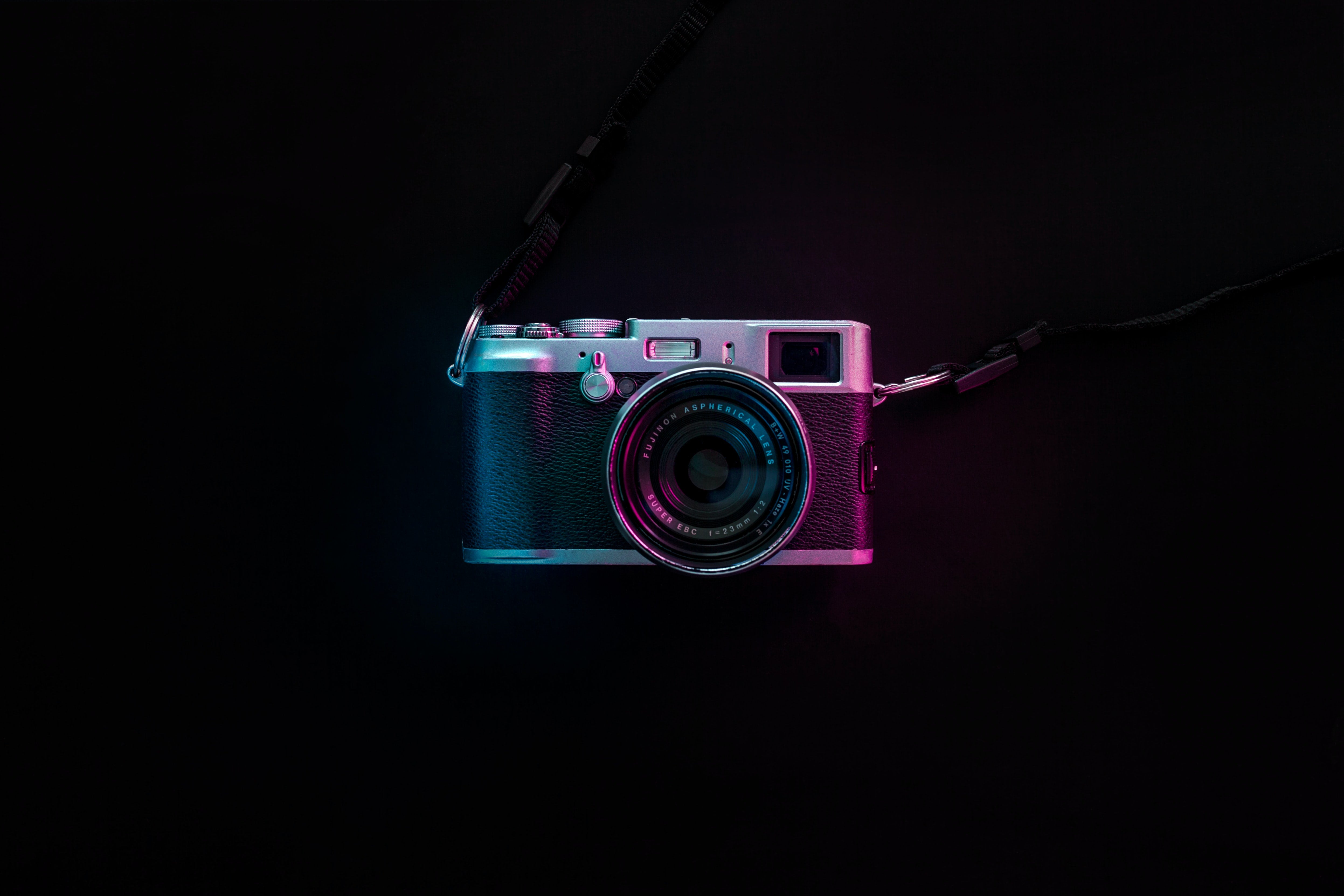 SmallFormat-Stock-robert-shunev-mS1nlYbq1kA-unsplash.jpg