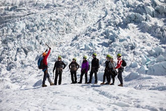 Gletscherwanderung im Nationalpark Vatnajökull