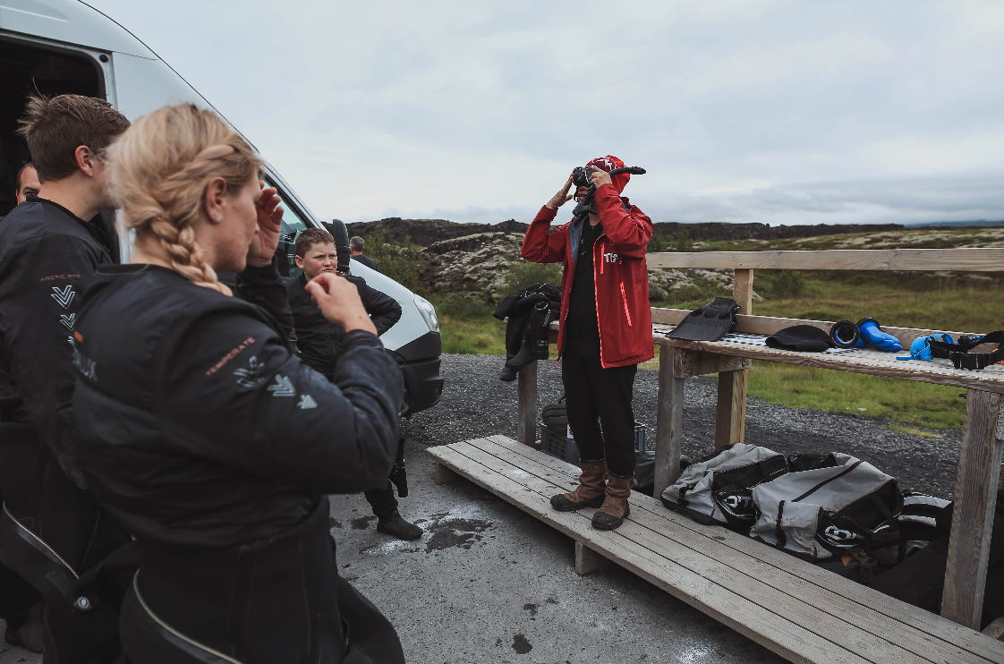 Expert guide provides essential instructions before an unforgettable snorkeling experience in Silfra.
