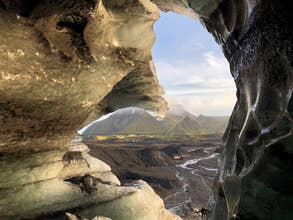 Off-the-Beaten-Path 3-Hour Katla Volcano Ice Cave with Super Jeep Tour From Vik