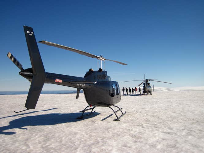 Brilliant 1.5-Hour Helicopter Tour with Glacier Landing from Reykjavik