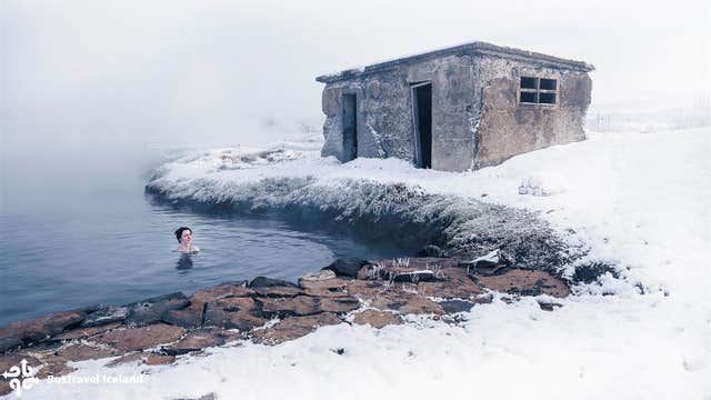 Relaxing 10-Hour Golden Circle Tour with Secret Lagoon from Reykjavik