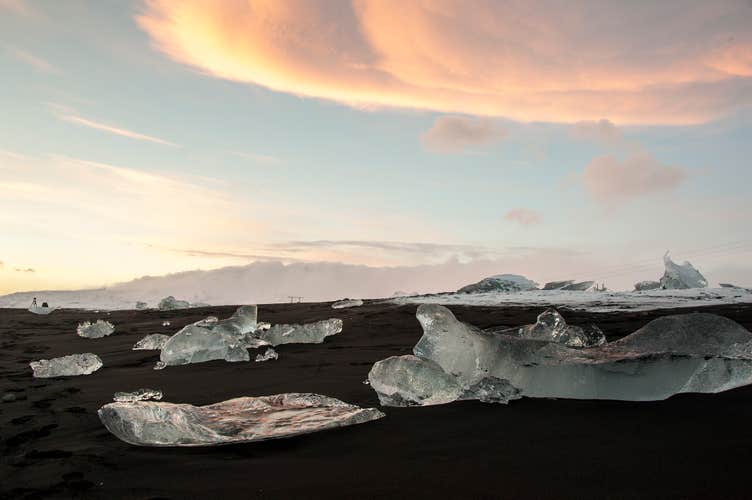 Amazing 14-Hour South Coast Tour to Jokulsarlon Glacier Lagoon from Reykjavik