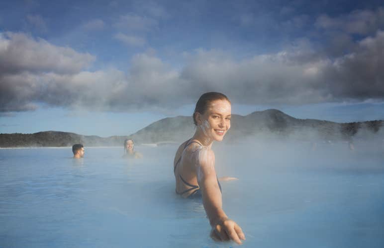 Invigorating 4-Hour Blue Lagoon Premium Package with Reykjavik Transfers