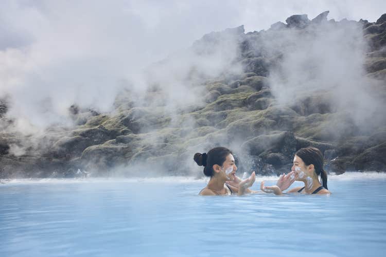 Invigorating 4-Hour Blue Lagoon Premium Package with Reykjavik Transfers