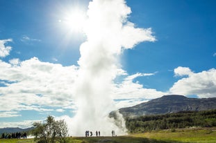 Golden Circle Tour and Sky Lagoon Admission and Transfers from Reykjavik