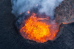 Reykjanes Volcano Area - Helicopter Tour from Reykjavik