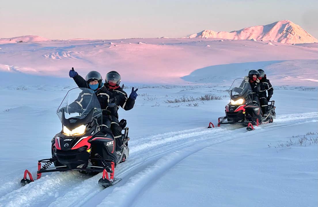Lake Mývatn 1.Hour Snowmobile Safari