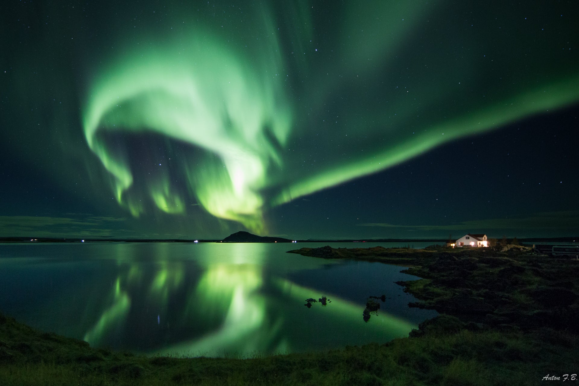 Northern Lights tour from Lake Mývatn