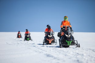 Snowmobile Adventure on Mýrdalsjökull Glacier