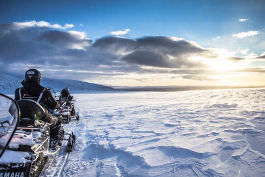 Small-Group 10-Hour Golden Circle Super Jeep and Langjokull Snowmobiling Tour from Reykjavik