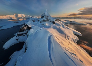 Red Sails in Antarctica Photography Expedition with Daniel Kordan - Fly/Fly tour - day 1