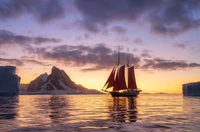 Red Sails in Antarctica Photography Expedition with Raymond Hoffmann - Fly/Fly tour - day 3