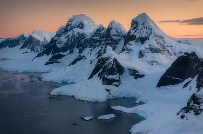 Red Sails in Antarctica Photography Tour with Raymond Hoffmann - Fly/Fly tour - January 16-28, 2027 - day 5