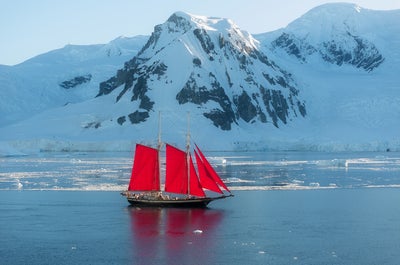 Red Sails in Antarctica Photography Tour with Raymond Hoffmann - Fly/Fly tour - January 16-28, 2027 - day 6