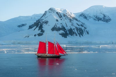 Red Sails in Antarctica Photography Tour with Raymond Hoffmann - Fly/Fly tour - January 16-28, 2027 - day 6