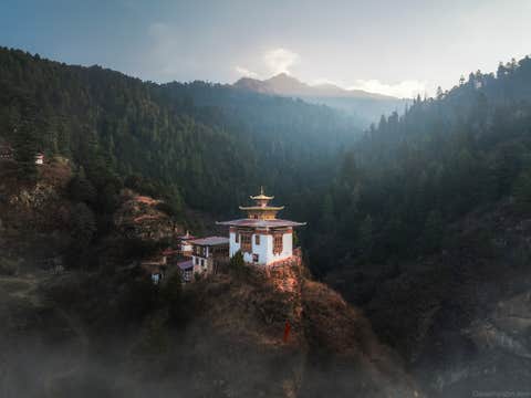 The Spirit of Bhutan: An 8-Day Cultural and Photography Adventure guided by Andy Marty